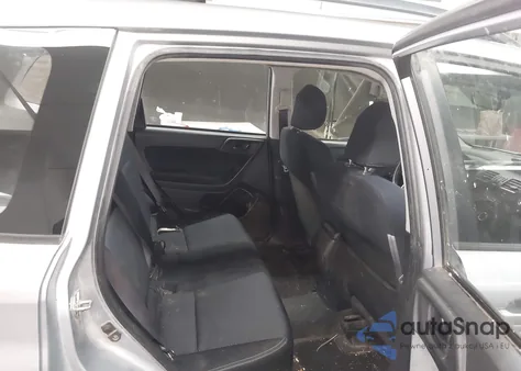 2015 Subaru Forester 2.5I из США, поврежденный, VIN JF2SJABC4FH825845